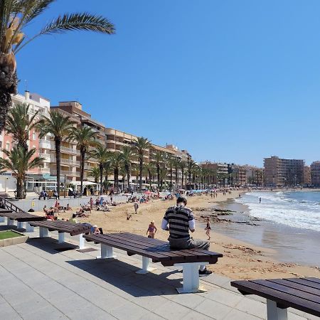 Gemuetliche Ferienwohnung In Torrevieja Ca100M Vom Strand Playa Del Cura Entfernt Eksteriør billede