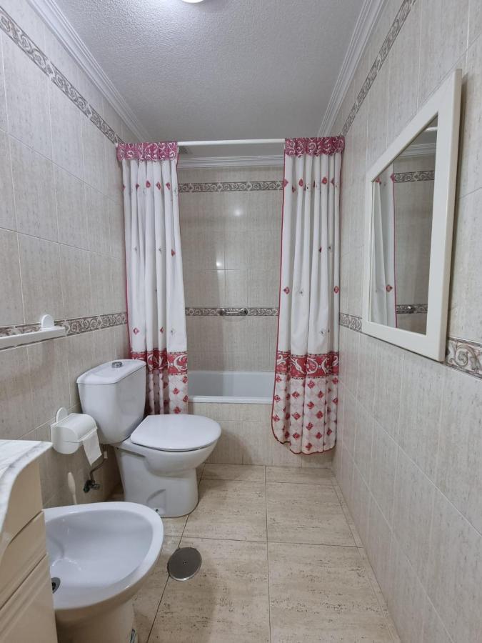 Gemuetliche Ferienwohnung In Torrevieja Ca100M Vom Strand Playa Del Cura Entfernt Eksteriør billede