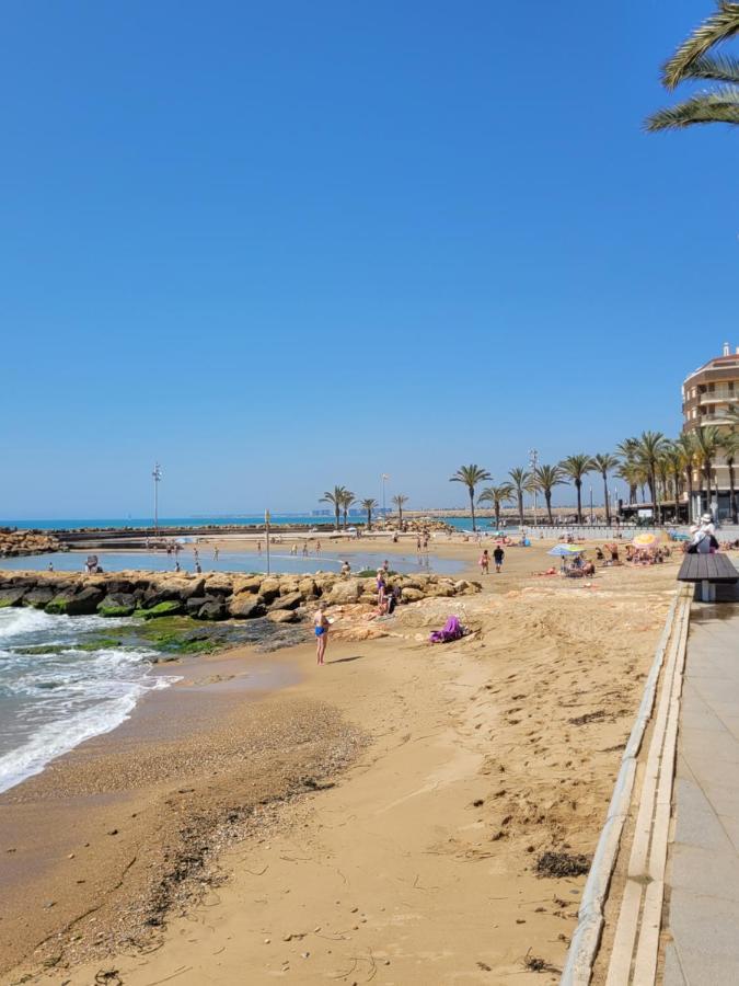 Gemuetliche Ferienwohnung In Torrevieja Ca100M Vom Strand Playa Del Cura Entfernt Eksteriør billede